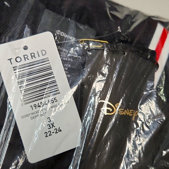 ❤️NWT VINTAGE TORRID BOMBER WOOL JACKET - MICKEY MOUSE ON FRONT & BACK PLUS SIZE - Picture 9 of 16